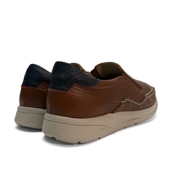 9032 CUERO_5